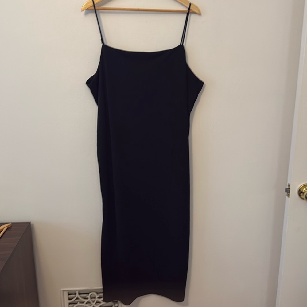 H&M Black Spaghetti Strap Midi Slip Dress